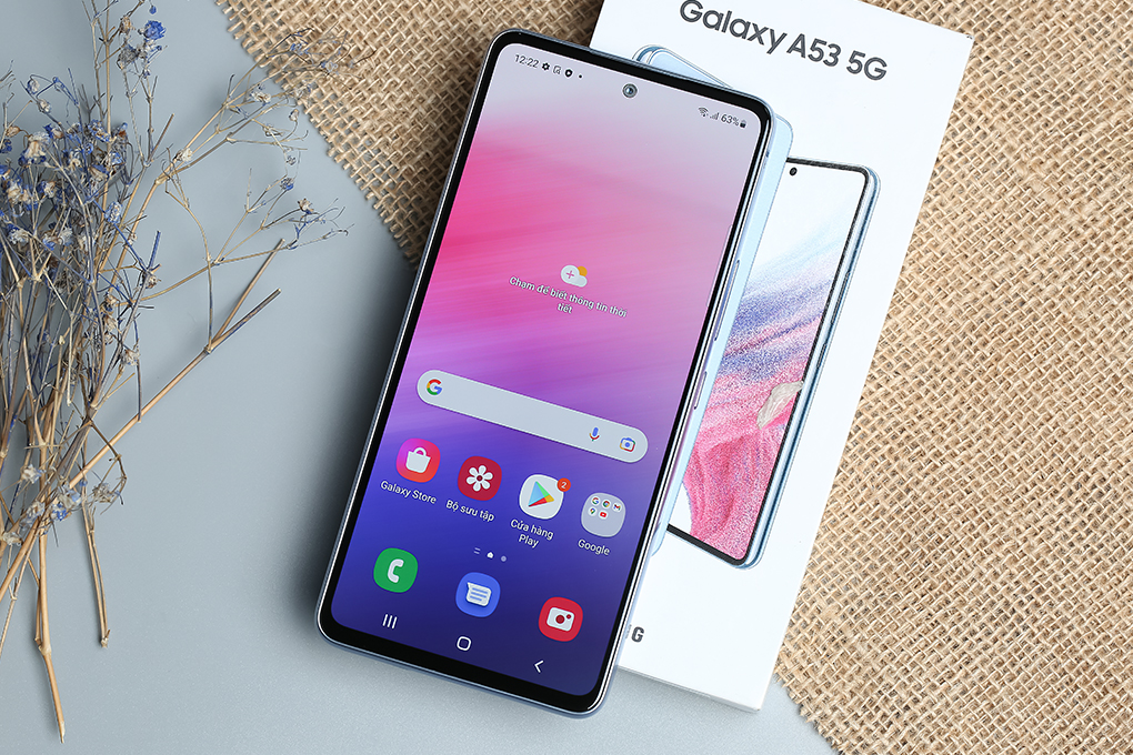 Điện thoại Samsung Galaxy A53 5G: Một chiếc điện thoại Samsung Galaxy A53 5G không chỉ đáp ứng mọi nhu cầu của bạn về công nghệ, mà còn mang đến cho bạn cảm giác phong cách và thời thượng. Với màn hình vô cực, camera đa chế độ và tốc độ 5G đầy ấn tượng, A53 5G đang trở thành một trong những chiếc điện thoại được yêu thích nhất hiện nay. Xem ngay hình ảnh để có trải nghiệm tốt hơn.