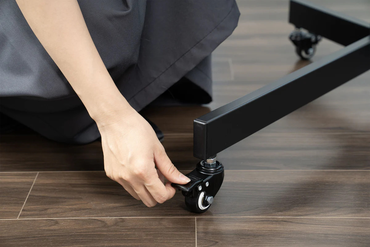 Giá treo tivi di động Hyperwork Core Stand HPW-TVC01-BLK Đen (37-75 inch)